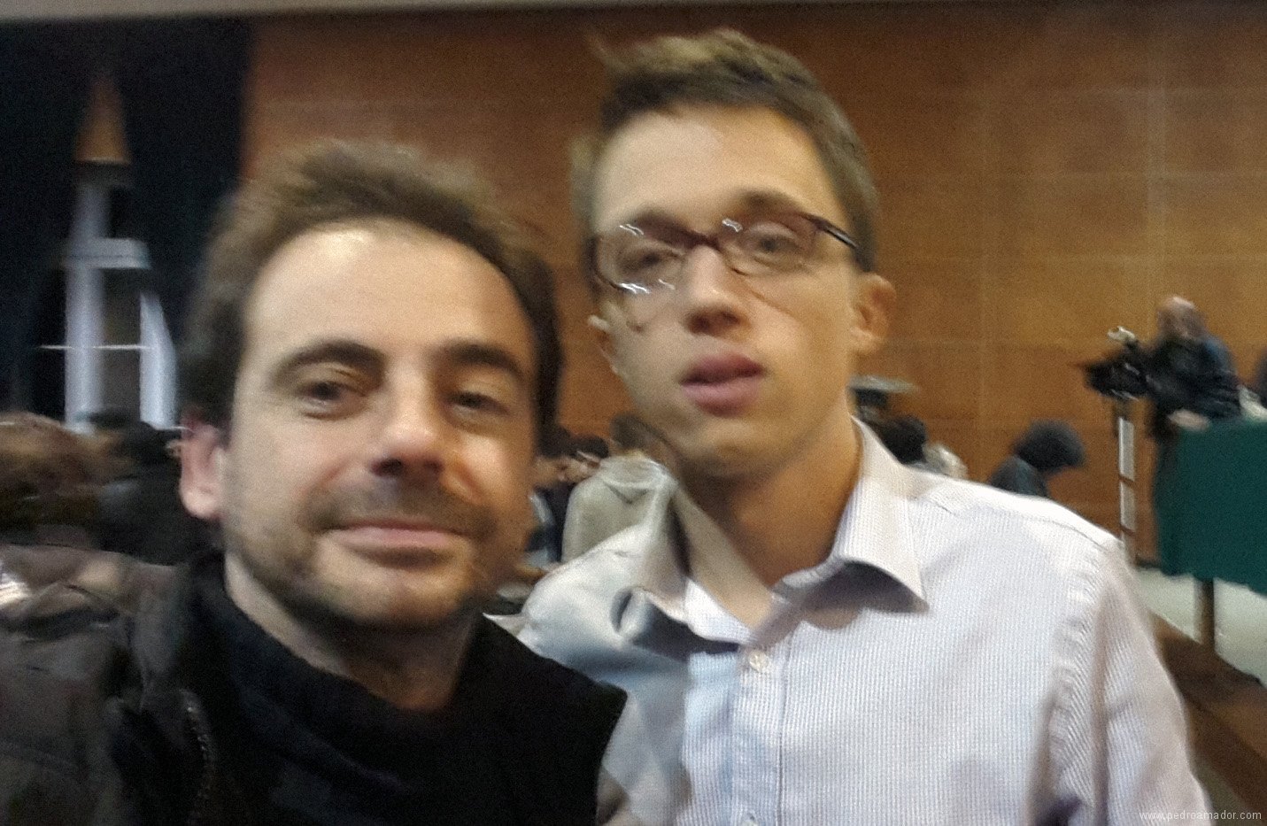 Detectan políticos de destrucción masiva y Pablo Iglesias declara la guerra con inigo errejon en uruguay - Detectan políticos de destrucción masiva y Pablo Iglesias declara la guerra