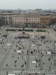 MILAN Plaza del Duomo