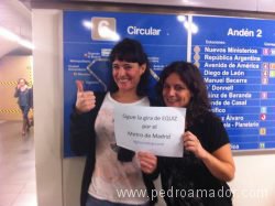 Mónica Y Laura Equiz Guira Metro Madrid