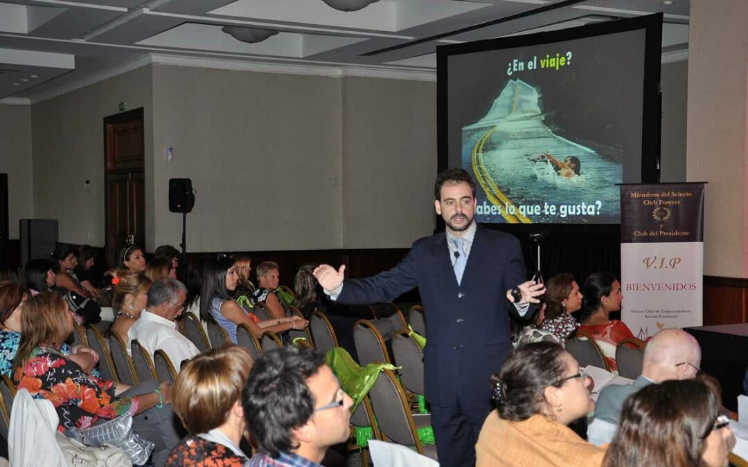 Lidera tu vida, lidera tu futuro - Conferencia Sheraton